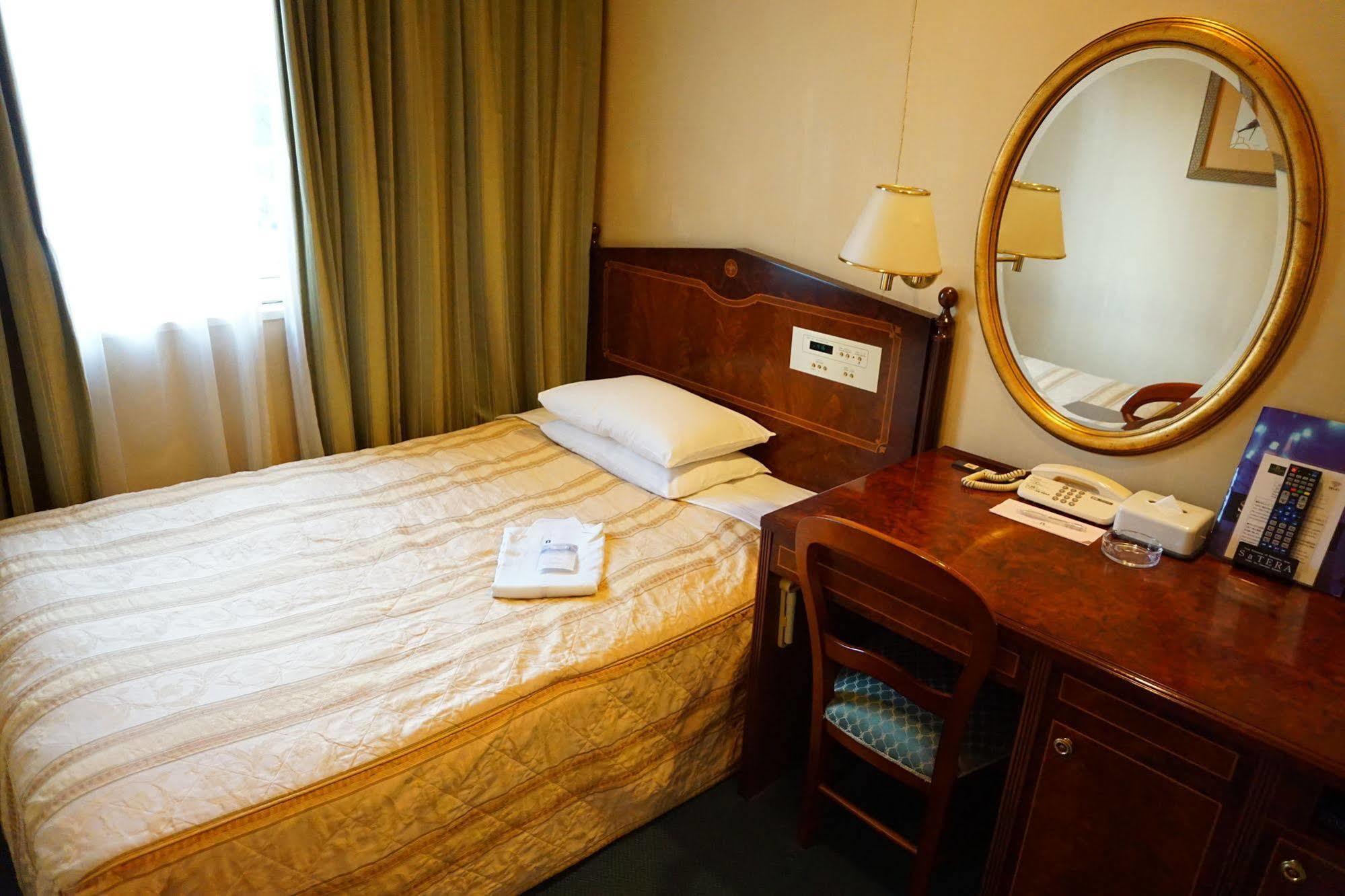 Dukes Hotel Nakasu Фукуока Екстериор снимка